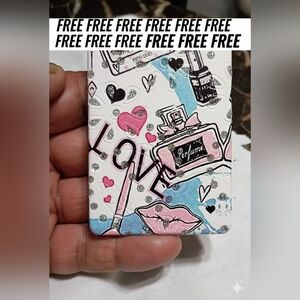 FREE FREE FREE FREE FREE Chic Perfume Themed Make-up Mirror
